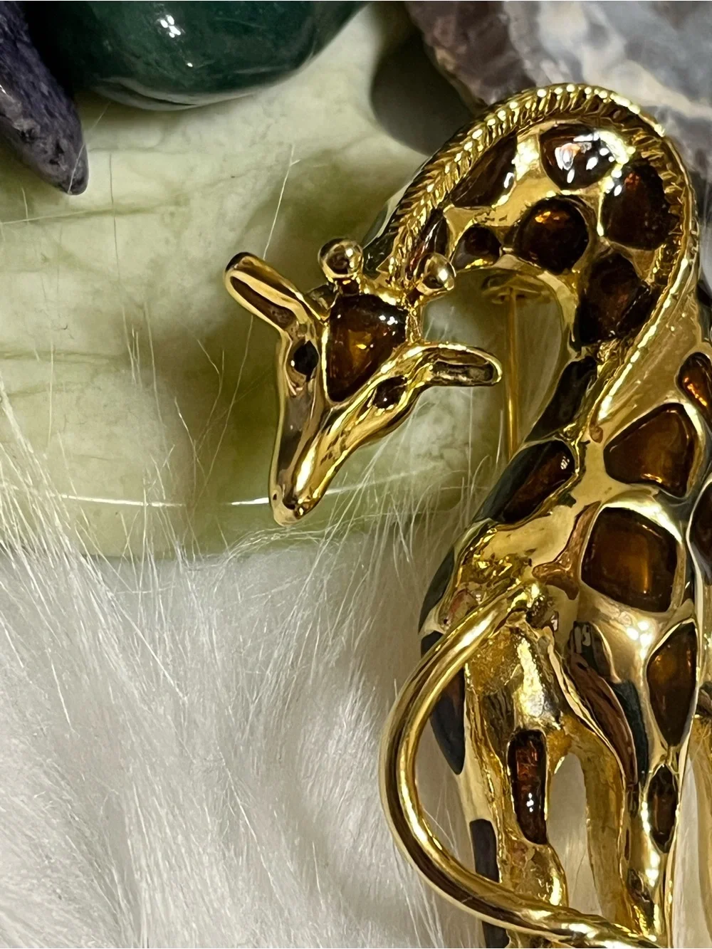 Giraffe Brooch